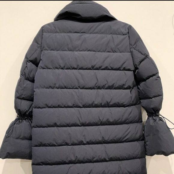 lobelia moncler